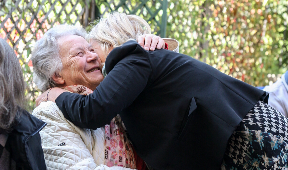 Lecco: incontri di aiuto per i caregiver di persone anziane