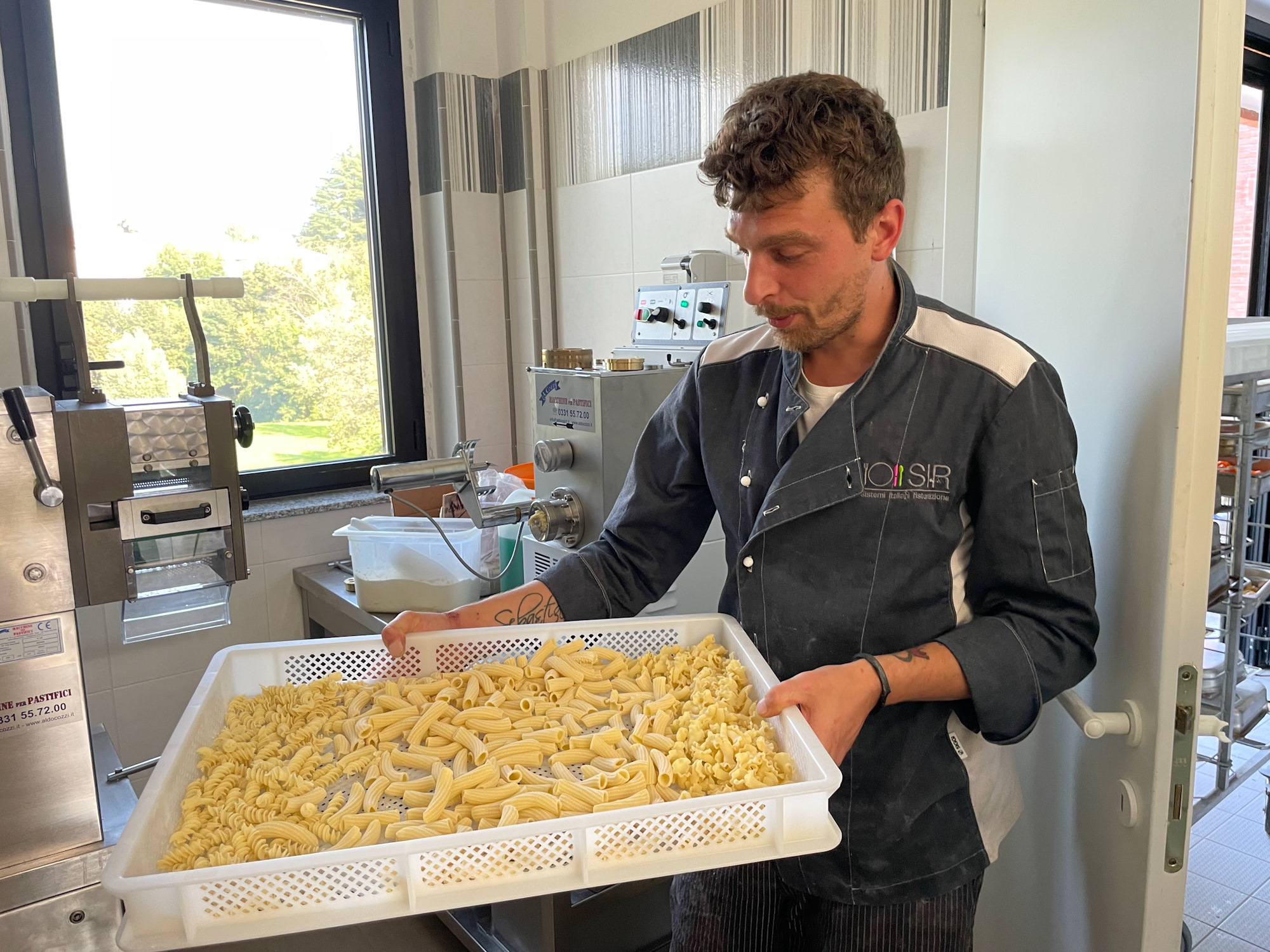 Un pastificio a Varese per il progetto "I reati li-evito"