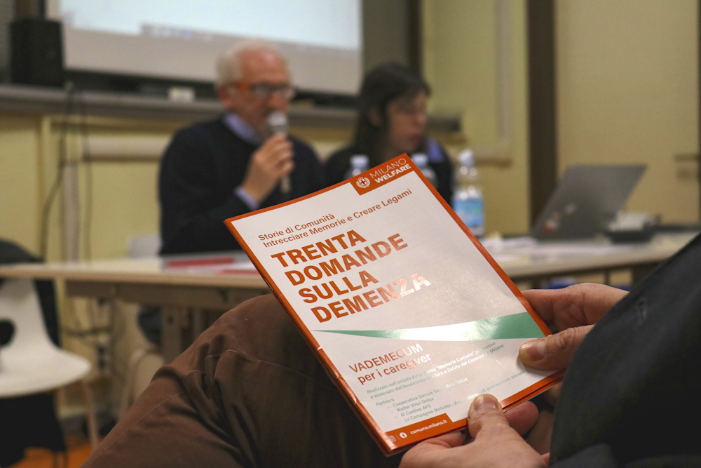 Sociosfera: Memoria comune per l'inclusione delle persone con demenza